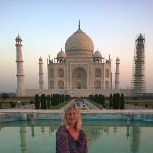 Meet your Posher, Beth